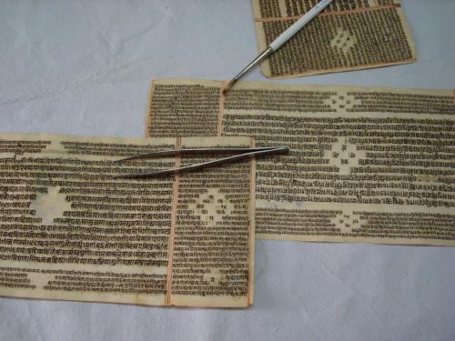 Jain Manuscript Restoration. Photograph Lynna Dhanani